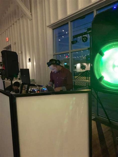cheap djs in blue springs area